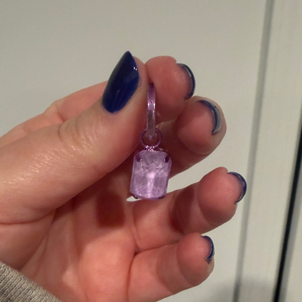 Never Worn Chic Purple Gemstone Earrings